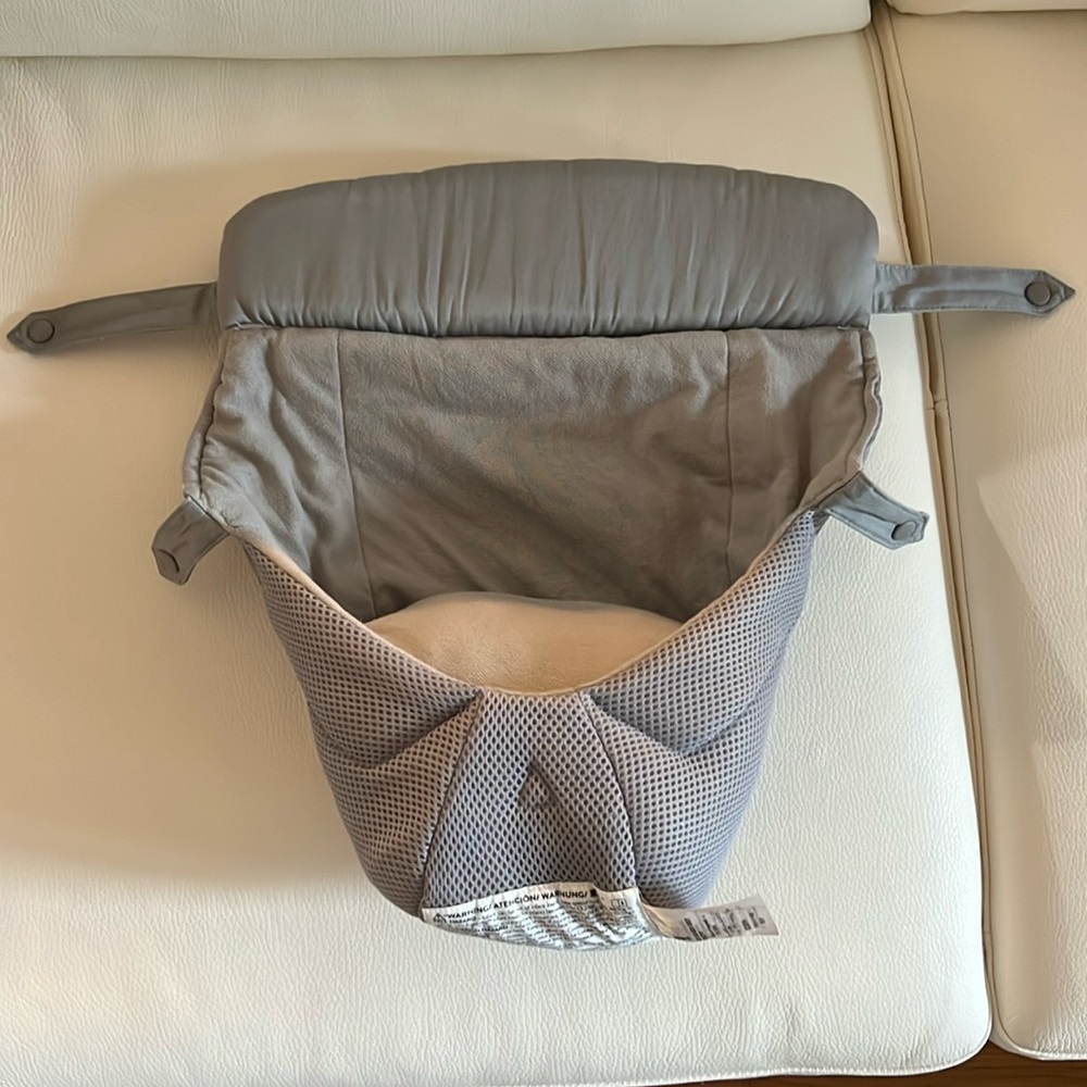 Ergo baby cool mesh infant insert